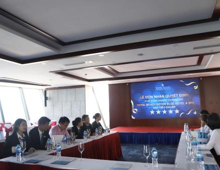 RECEIVING THE DECISION OF 5-STAR HOTEL CERTIFICATION