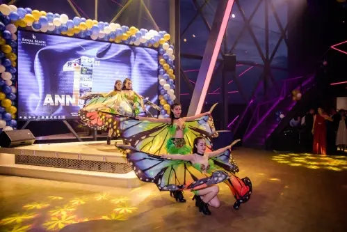 817074542-w500-5718-1559103214