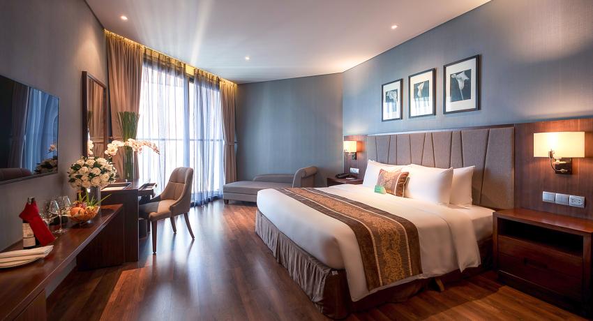 Deluxe Room with Nha Trang Bay View