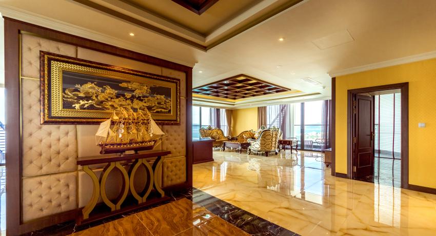 Presidential Suite with Panoramic Nha Trang View