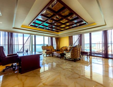 Phòng Tổng Thống View Toàn Cảnh Nha Trang