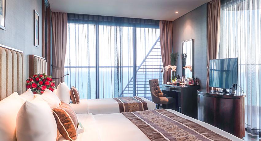 Pacific Triple View Room Overlooking Nha Trang City And Bay