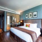 Superior Room with Sea and Cô Tiên Mountain View