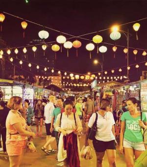 Khám phá Chợ đêm Nha Trang - điểm du lịch không thể bỏ qua