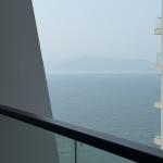 Deluxe Room with Ocean and City View