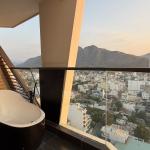 Pacific Double Zimmer mit Blick auf den Cô Tiên Berg und die Nha Trang Bucht