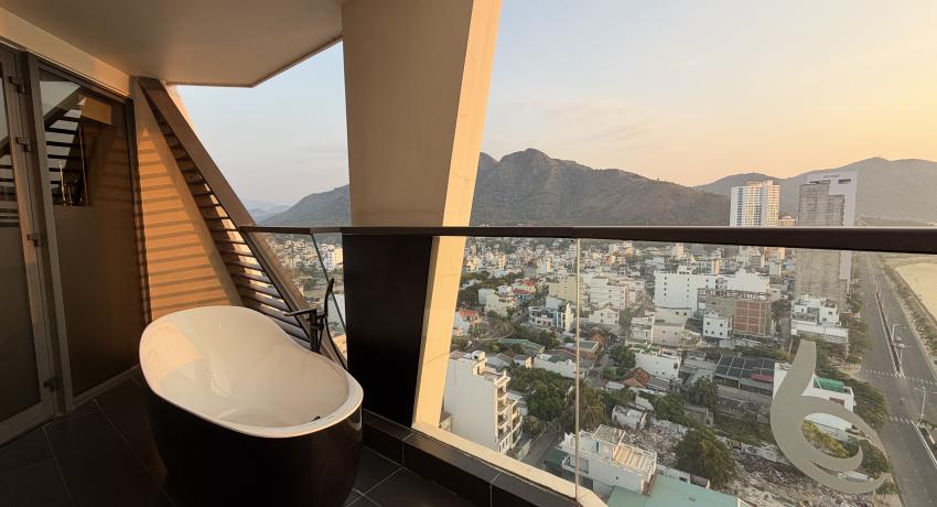 Pacific Double Zimmer mit Blick auf den Cô Tiên Berg und die Nha Trang Bucht