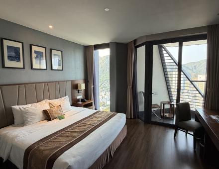 Phòng Deluxe View Biển Và Thành Phố