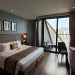 Superior Room with Ocean and Mountain View
