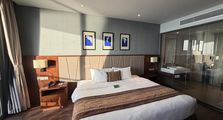 Deluxe Room with Nha Trang Bay View