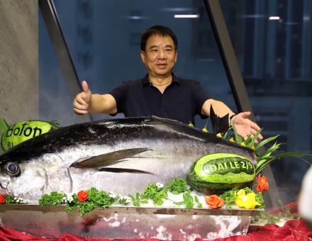 OCEAN BLUE TUNA BUFFET GALA AT BOTON BLUE