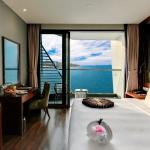 Pacific Double Room with Panoramic View of Cô Tiên Mountain and Nha Trang Bay