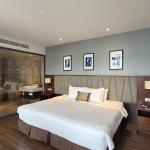 BOTON SIGNATURE - ROMANTIC WITH BALCONY BATHTUB