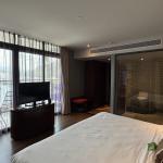 BOTON SIGNATURE - ROMANTIC WITH BALCONY BATHTUB